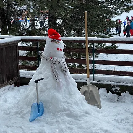 Praloup 1600 Sur Les Pistes * Uvernet-Fours